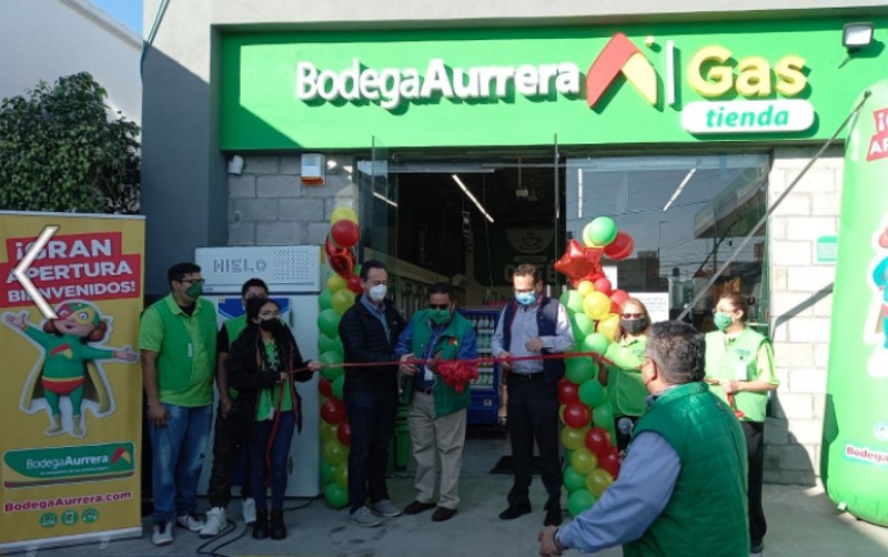 Bodega Aurrera lanza su primera tienda de gasolinera en México