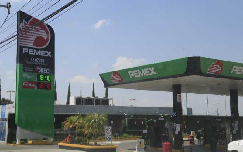 Aumenta 30 precio de gasolina en Puebla.